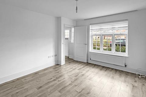 undefined, Mead Avenue, Cambridge CB22