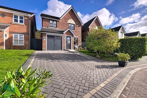 4 bedroom detached house for sale, Kingsley Close, Blackburn