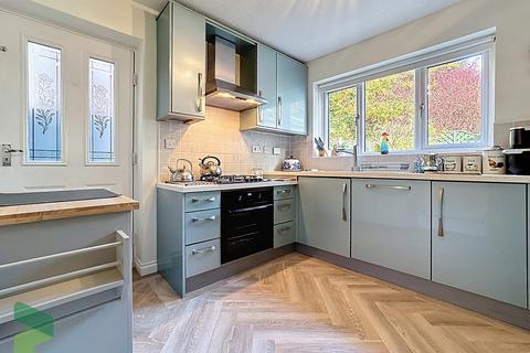 4 bedroom detached house for sale, Kingsley Close, Blackburn