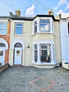 undefined, Kingswood Road, Ilford IG3