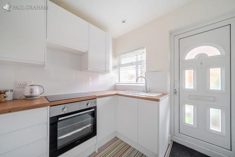2 bedroom ground floor flat for sale, Stanley Park Road, Carshalton
