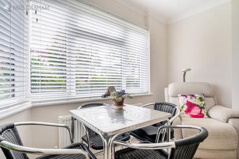 2 bedroom ground floor flat for sale, Stanley Park Road, Carshalton