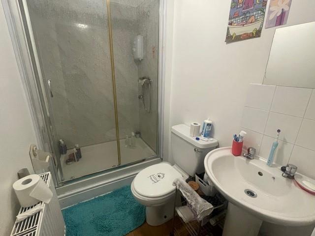 Bathroom2