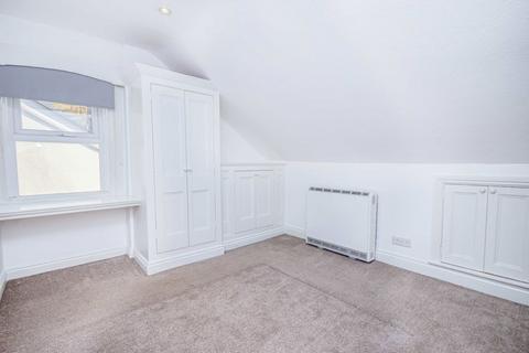 undefined, Amyand Park Road, Twickenham TW1
