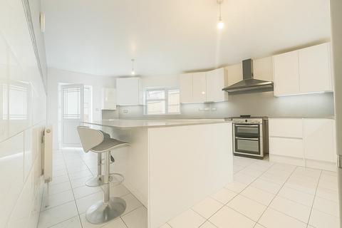 undefined, 6 Bedroom House To Let - HP12