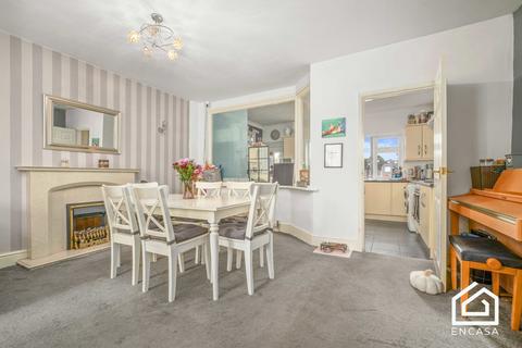 3 bedroom semi-detached house for sale, Aldershaw Road, South Yardley, Birmingham