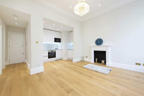 1 bedroom flat to rent, Cleveland Square, London W2