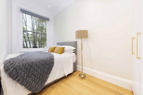 1 bedroom flat to rent, Cleveland Square, London W2