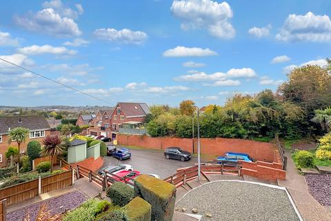 2 bedroom terraced house for sale, Poplar Avenue, NOTTINGHAM NG10