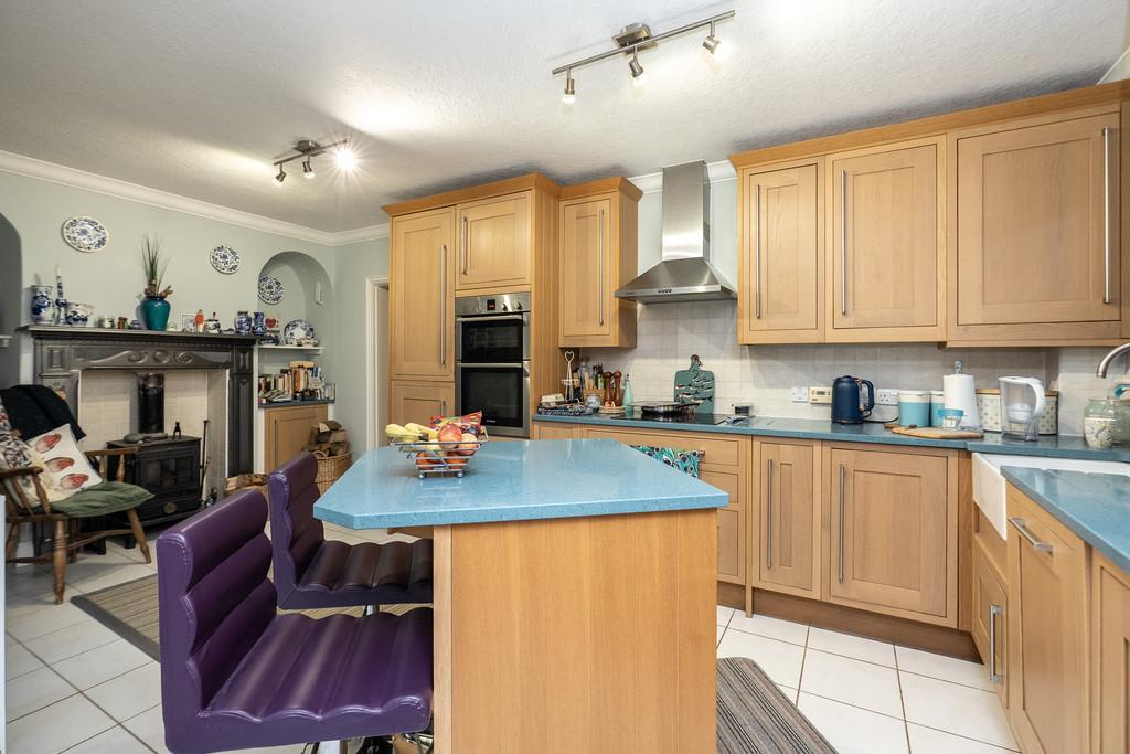 Kitchen 1