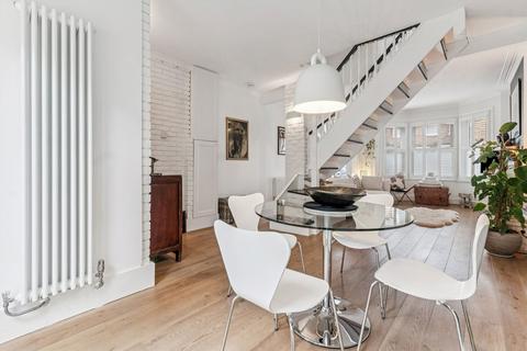 undefined, Chamberlain Road, London W13