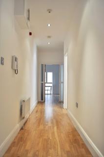2 bedroom flat to rent, Hackney Road, London E2