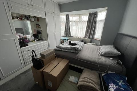 undefined, St. Peters Road, Southall