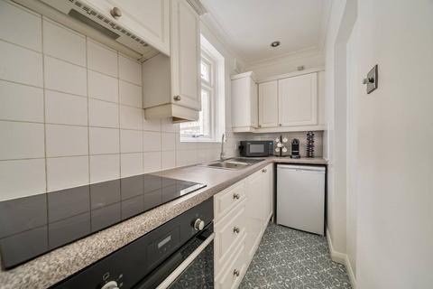 1 bedroom flat for sale, Drayton Gardens, South Kensington, London, SW10