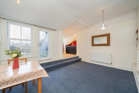undefined, Tetherdown, London N10