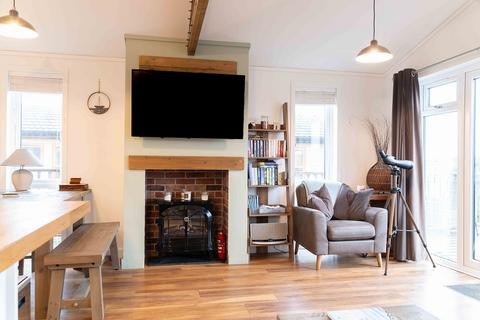 2 bedroom holiday lodge for sale, Juliots Well Holiday Park, Camelford PL32