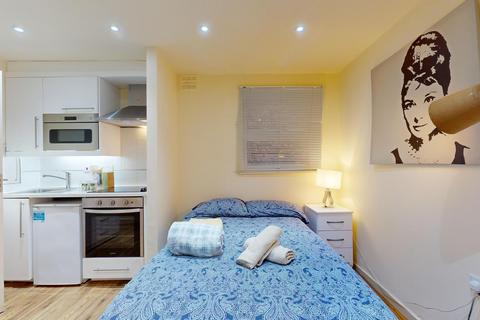 Studio to rent, Anson Road, London NW2