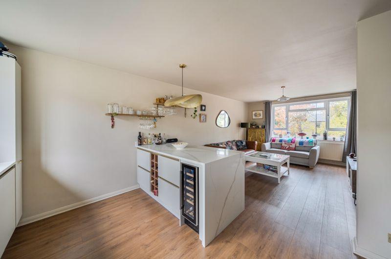 Kitchen and lounge