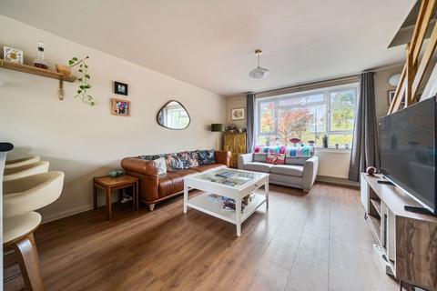 2 bedroom maisonette for sale, Burnt Ash Road, London SE12