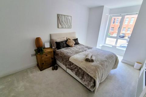 4 bedroom townhouse for sale, Victoria Gardens, Leeds