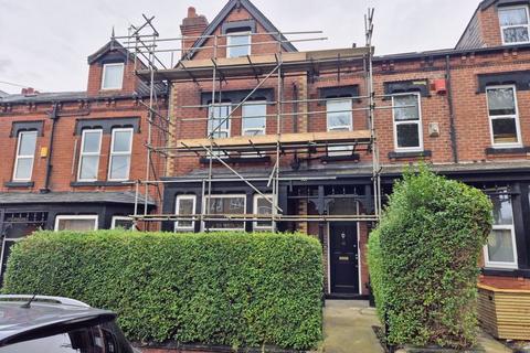 40 Delph Lane, Leeds, LS6 2HQ