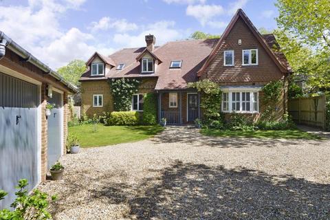 5 bedroom detached house for sale, Oak Grove, Grove Road, Cranleigh