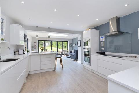 5 bedroom detached house for sale, Oak Grove, Grove Road, Cranleigh