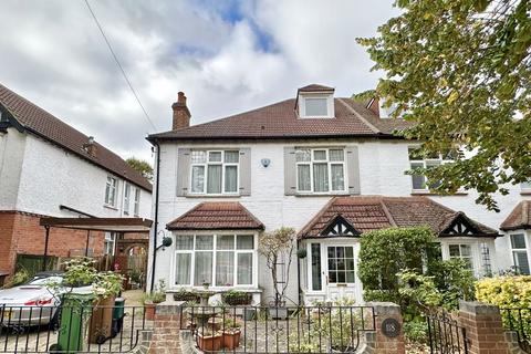 undefined, Carshalton Park Road, Carshalton