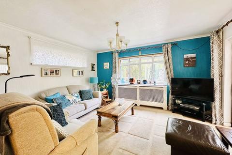 undefined, Carshalton Park Road, Carshalton