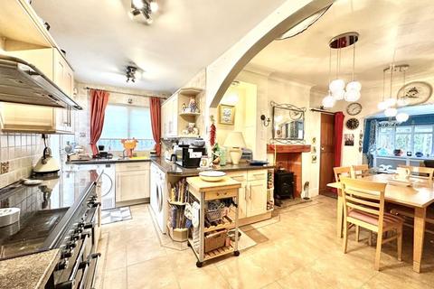 undefined, Carshalton Park Road, Carshalton
