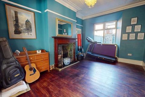 4 bedroom terraced house for sale, Cheltenham Terrace, Newcastle Upon Tyne NE6
