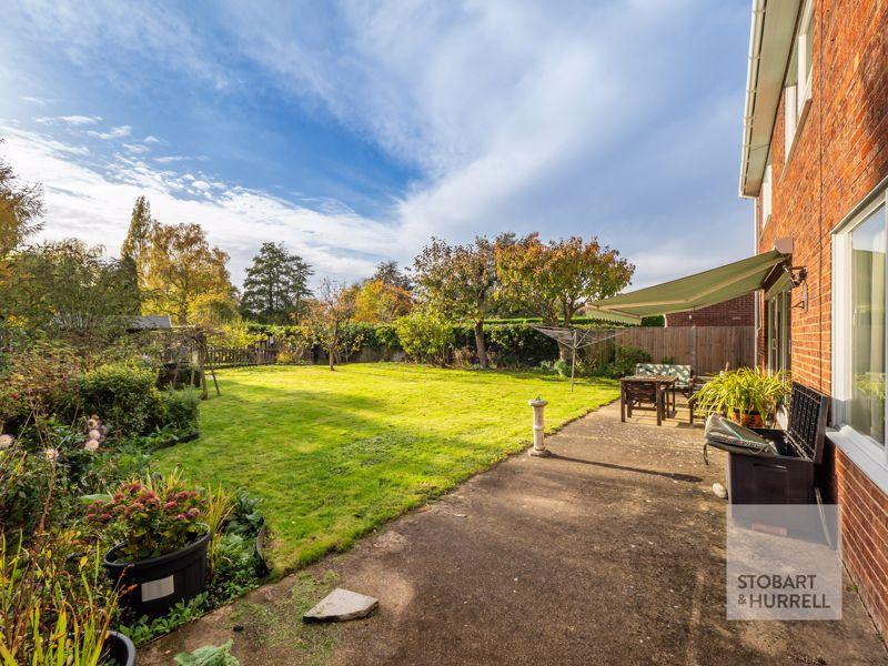 Lawn Garden