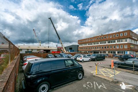 Office to rent, Kettering Ter Portsmouth PO2 7AE
