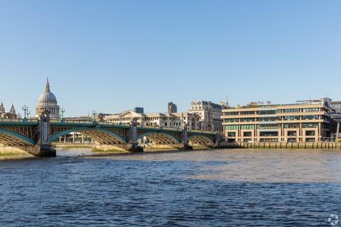 Office to rent, 10 Queen Street Pl London EC4R 1BE