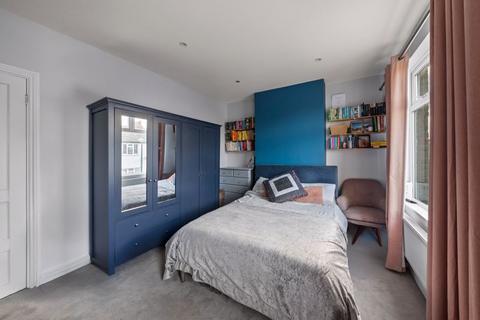 182 Washington Road, Worcester Park, KT4 8JJ