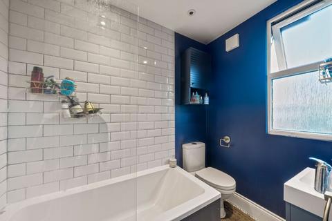 182 Washington Road, Worcester Park, KT4 8JJ