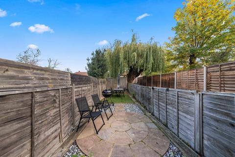 182 Washington Road, Worcester Park, KT4 8JJ