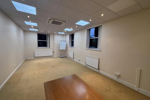 Industrial unit to rent, Swynnerton Rd Stone ST15 0GR