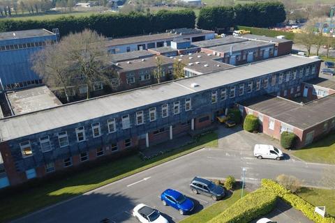 Industrial unit to rent, Swynnerton Rd Stone ST15 0GR