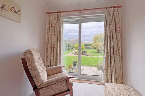 1 bedroom retirement property for sale, Sussex Gardens, Gloucester