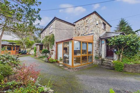 4 bedroom character property for sale, Blackwater,Truro, Chain Free Sale