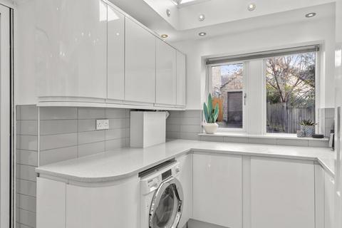undefined, Scarwood Close, Bingley BD16
