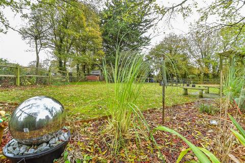 4 bedroom detached house for sale, Ashford Road, Bethersden, Ashford, Kent