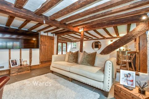 4 bedroom detached house for sale, Ashford Road, Ashford TN26