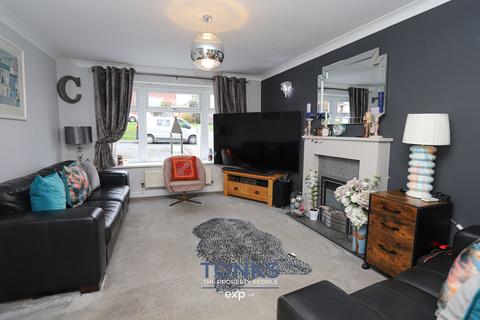 3 bedroom semi-detached house for sale, Moorfield Drive, Halesowen B63