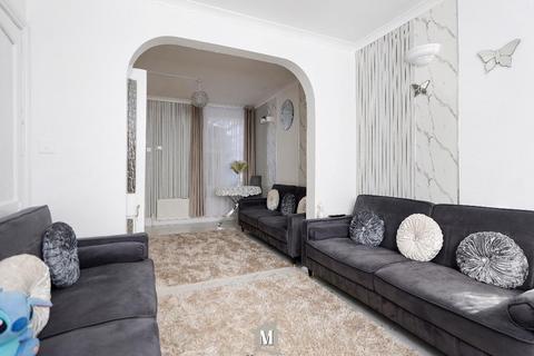 3 bedroom house for sale, The Crescent, Slough, Buckinghamshire, SL1 2LJ