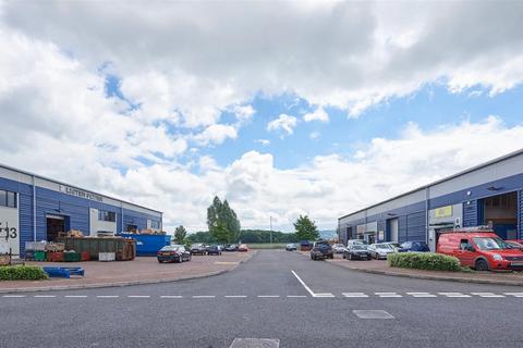 Warehouse to rent, The Quadrant Centre Quedgeley GL2 2AD