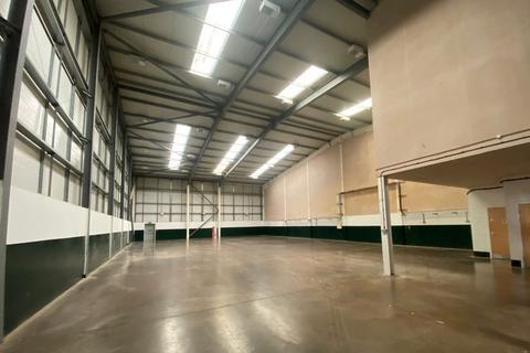 Warehouse to rent, The Quadrant Centre Quedgeley GL2 2AD