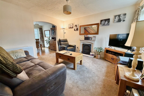 3 bedroom property for sale, 14 Meadow Close, Compton, RG20