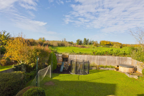 undefined, 8 Strachey Close, Tidmarsh, RG8